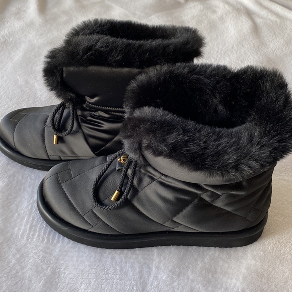 Kurt Geiger Shoes | Nwt Kurt Geiger London Orson Puffer Booties | Color: Black | Size: 8.5 | Rosyking's Closet
